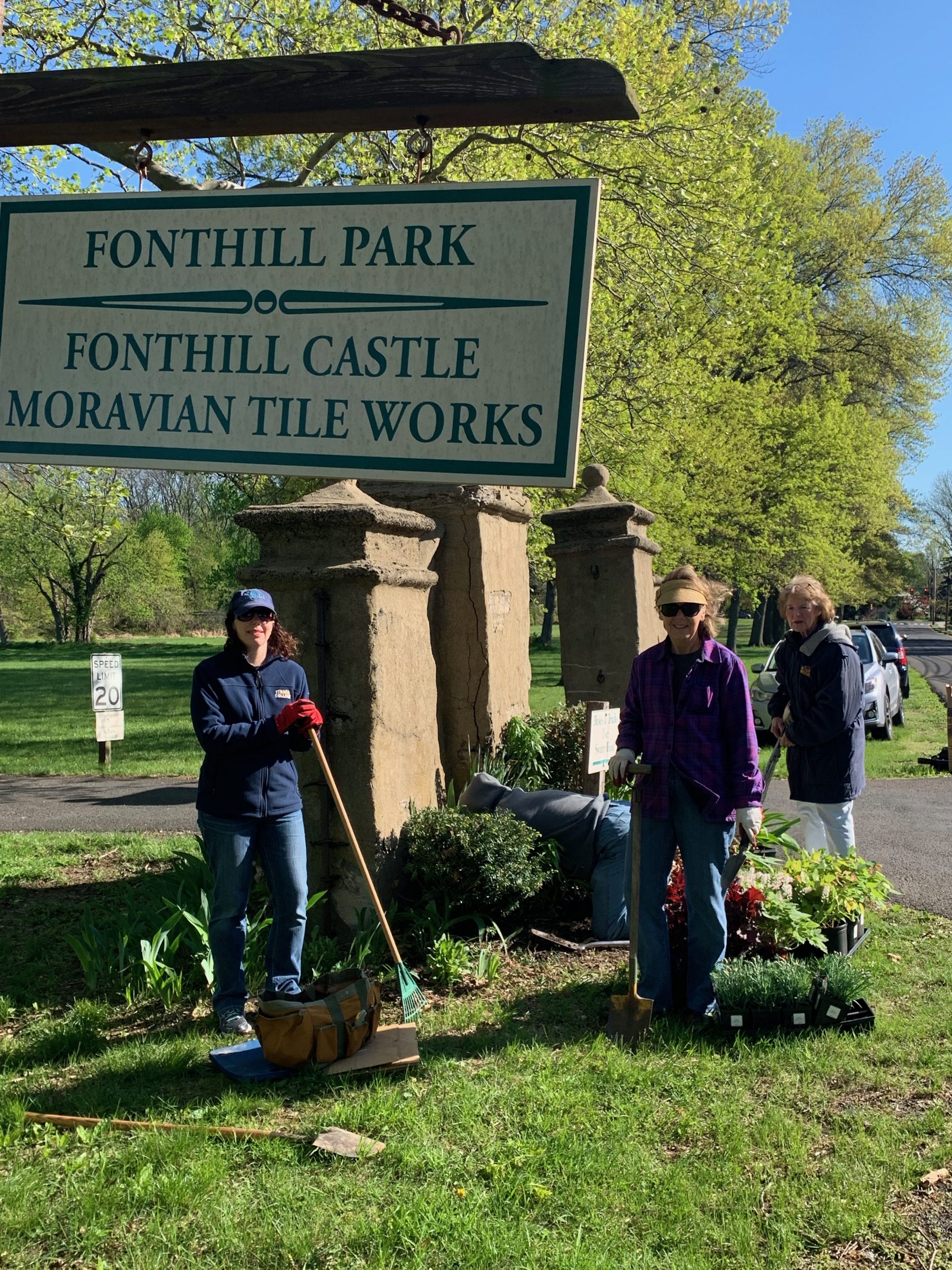 Fonthill Cleanup April 2019
